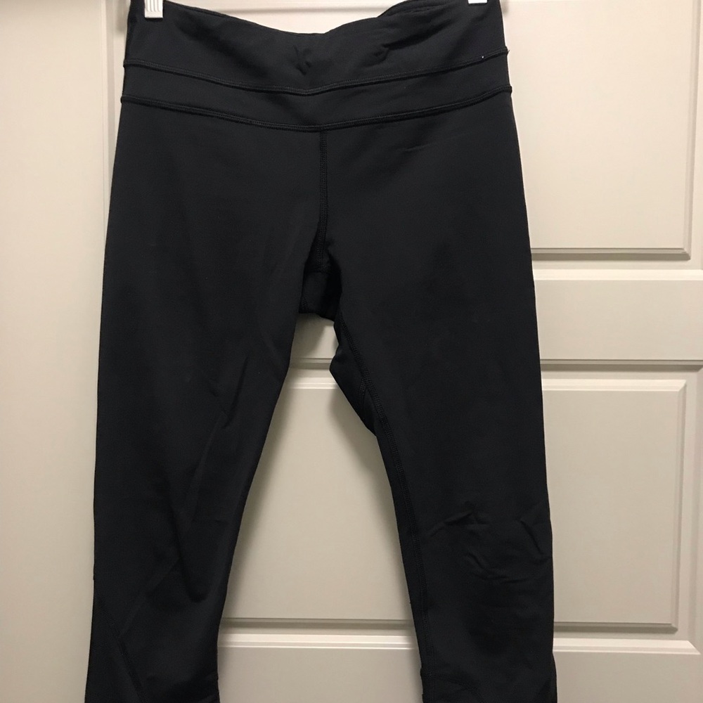 Lululemon Run : Inspire Crop II